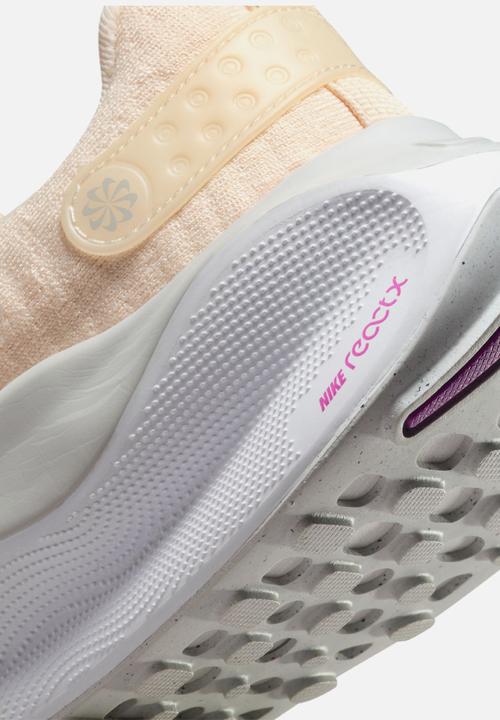 Nike - Nike React Infinity Run Flyknit 4