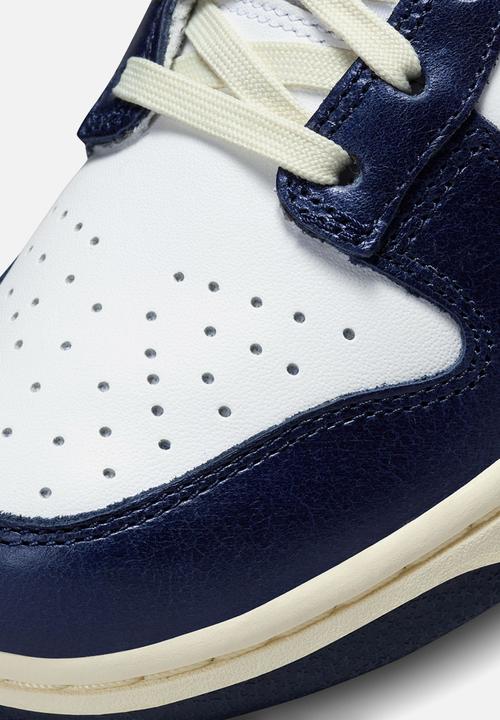 Nike - Dunk low prm