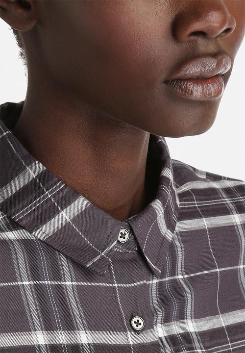 Vero Moda - Iza Loose Check Shirt