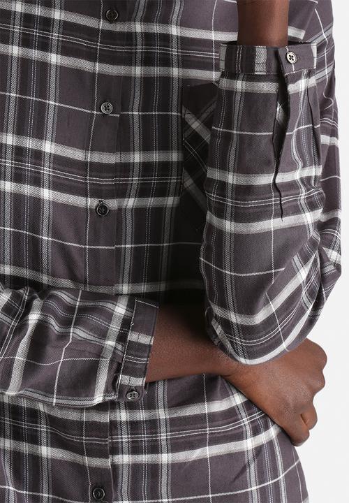 Vero Moda - Iza Loose Check Shirt