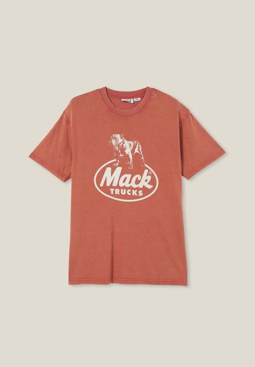 Cotton On - Mack trucks loose fit t-shirt - lcn mac bruschetta red / classic logo