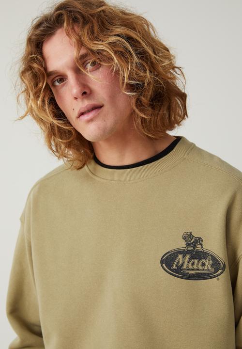 Cotton On - Mack trucks oversized sweater - lcn mac blair green/monochrome