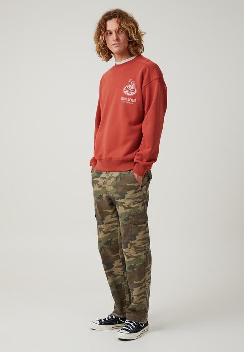 Cotton On - Mack trucks oversized sweater - lcn mac bruschetta red