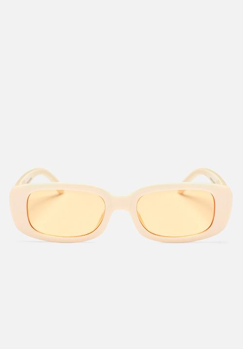 CHPO - Nicole - cream & orange