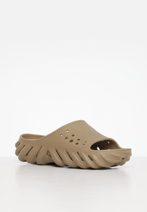 Crocs - Echo slide black sandal - tumbleweed