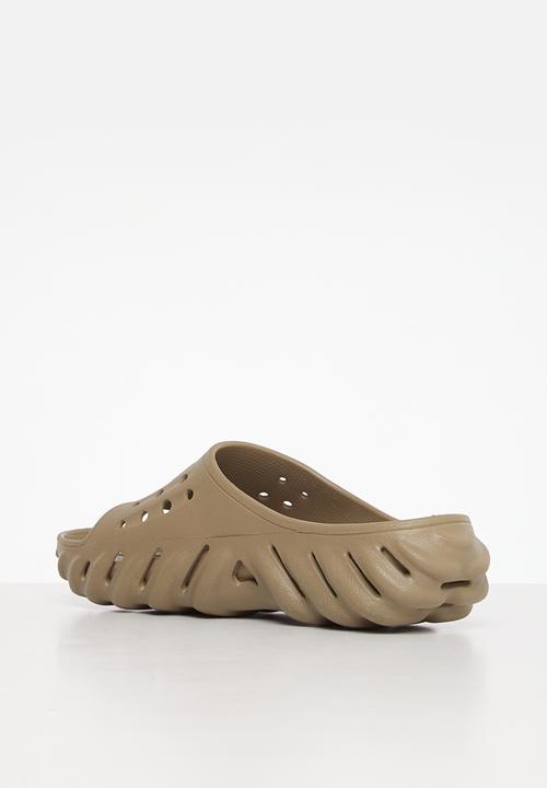 Crocs - Echo slide black sandal - tumbleweed