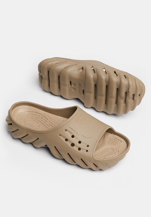 Crocs - Echo slide black sandal - tumbleweed