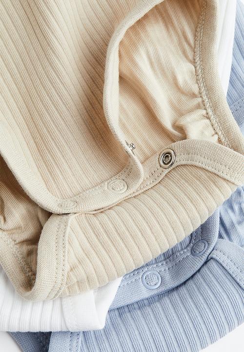 H&M - 3-pack ribbed bodysuits - beige, blue & white