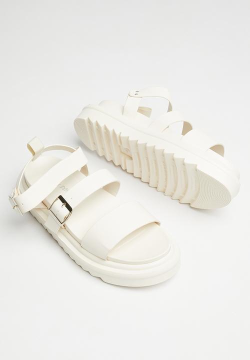 Public Desire - Macy chunky buckle sandal - ecru 