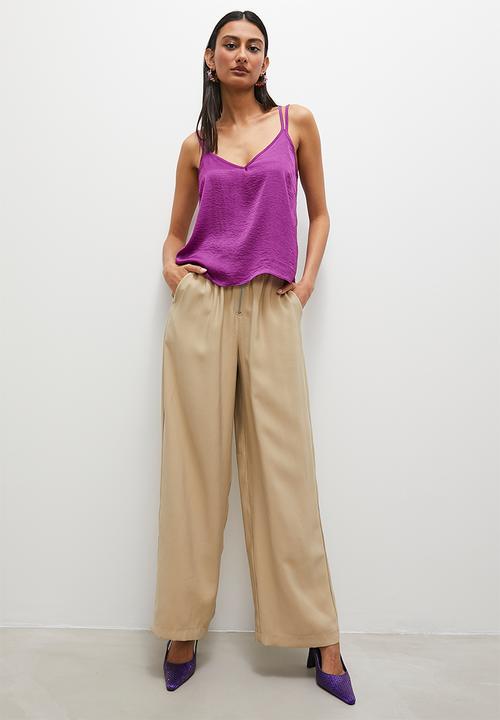 Superbalist - V-neck satin cami - dahlia
