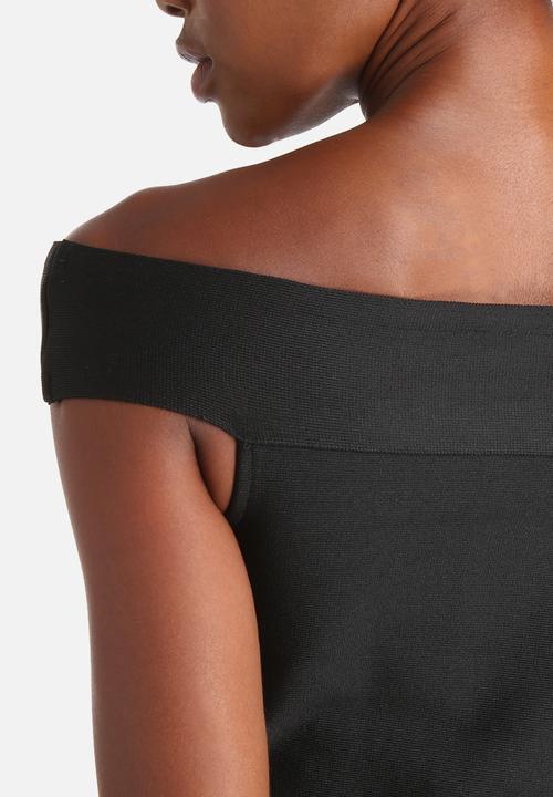 Vero Moda - Sandy Fancy Off-Shoulder Top