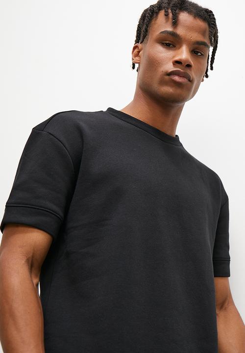 STYLE REPUBLIC - Boxy cuff hem crew neck tee - black