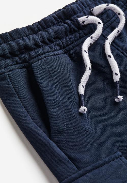H&M - Cargo sweatshirt shorts - navy blue 