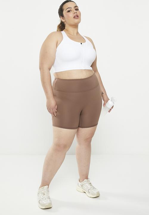 Cotton On - Plus ultra soft yoga bike short - deep taupe