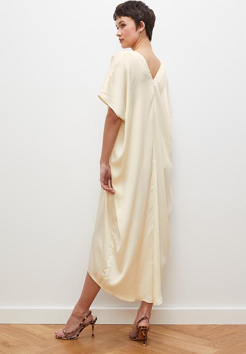 edit - Satin kaftan dress - shortbread