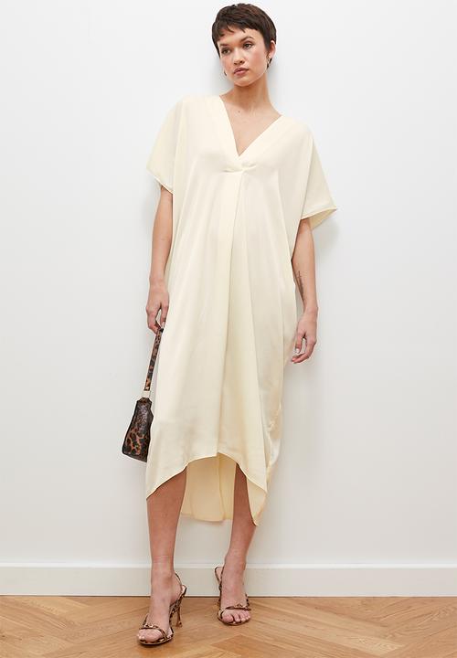 edit - Satin kaftan dress - shortbread