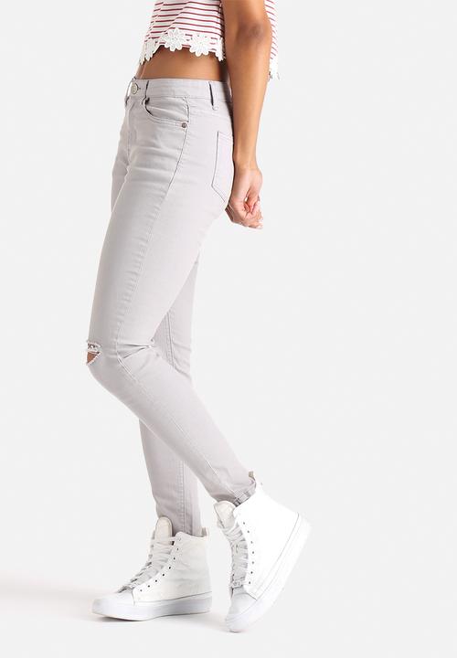 Glamorous - Ripped Knee Jean