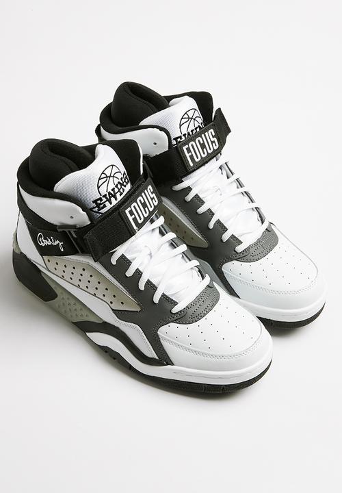 Ewing Athletics - Focus 