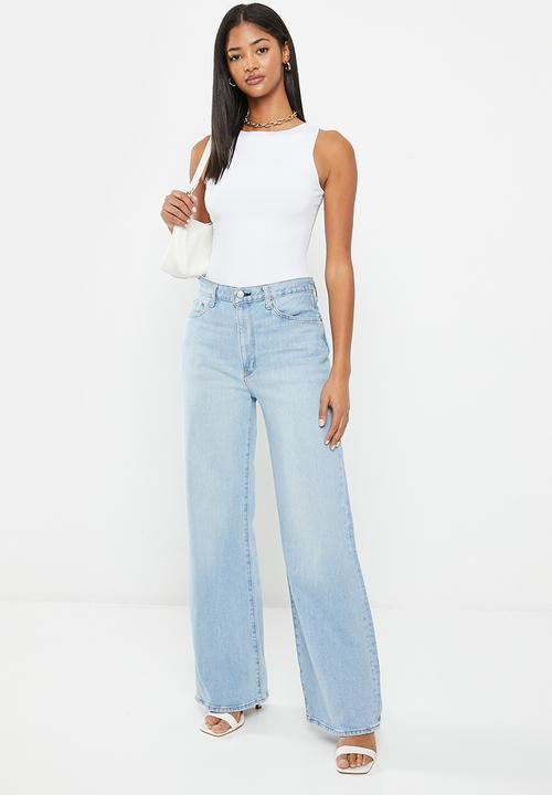 Levi’s® - Ribcage wide leg za far and wide - light Indigo