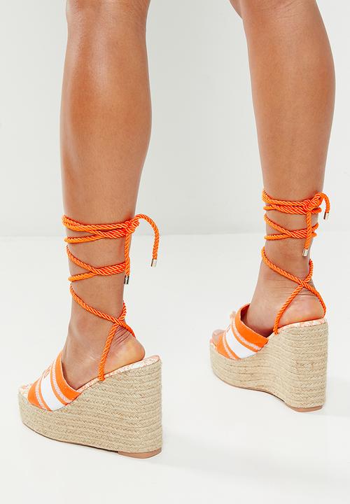 Public Desire - Take off espadrille wedge - orange