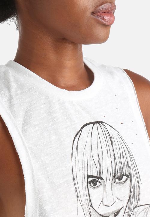 Vero Moda - Lily Raw Crop Tank