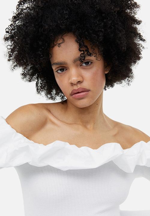 H&M - Flounce-trimmed off-the-shoulder top - white
