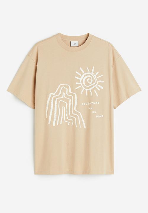 H&M - Relaxed fit printed t-shirt - beige/adventure on my mind 