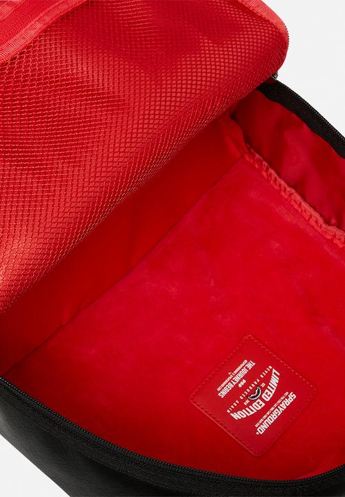 Sprayground - Shark shape thru backpack - black/red