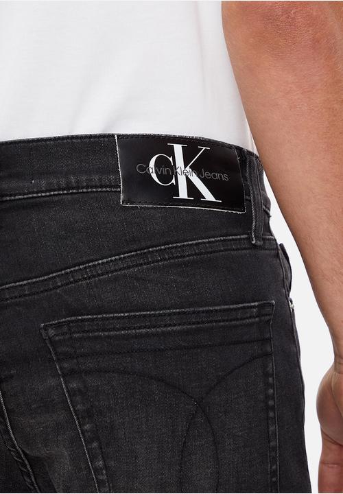 Calvin Klein - Slim short - denim black