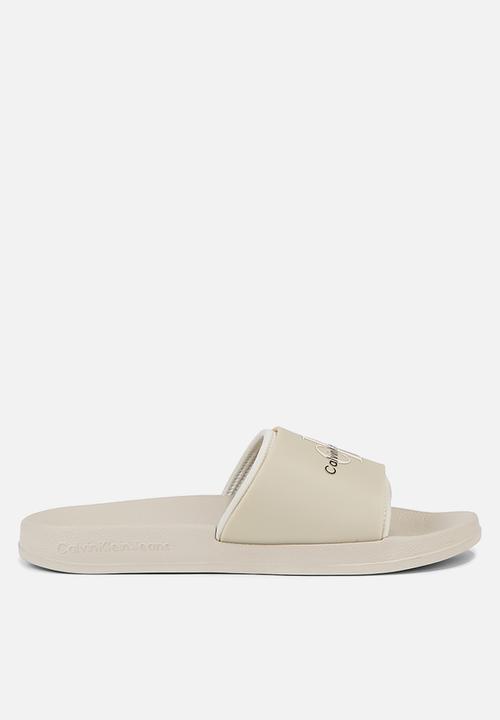 Calvin Klein - Slide monogram tpu - ancient white/eggshell
