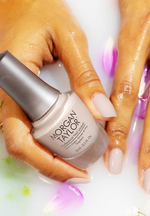 Morgan Taylor - Nail Lacquer - Pretty Simple 15ml