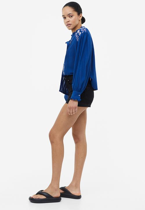 H&M - Slim regular denim shorts - nearly black