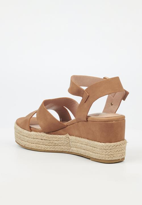 Butterfly Feet - Chance 1 wedge heel - tan