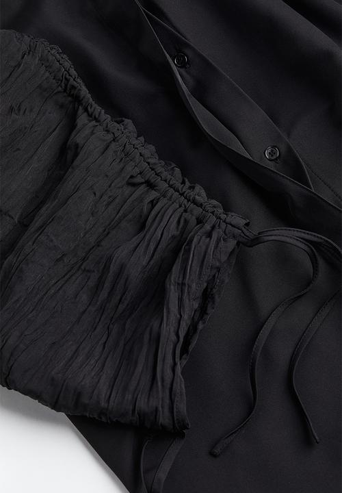 H&M - Oversized gathered-sleeve shirt - black
