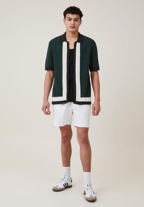 Cotton On - Pablo short sleeve shirt - green border