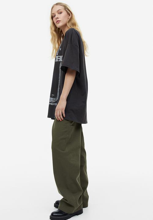 H&M - Oversized printed t-shirt - dark grey/johnny cash