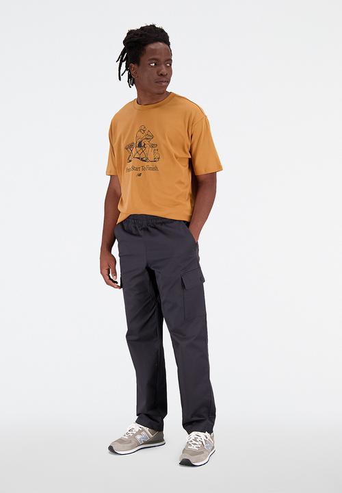 New Balance  - NB athletics woven cargo pant - black