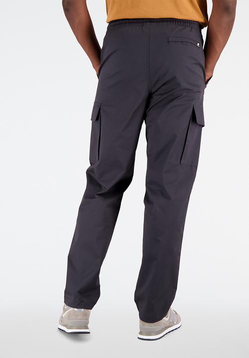 New Balance  - NB athletics woven cargo pant - black