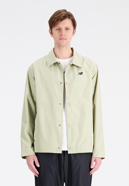 New Balance  - NB essentials coaches jacket - fatigue green