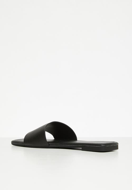 Cotton On - Sarah single vamp slide - black