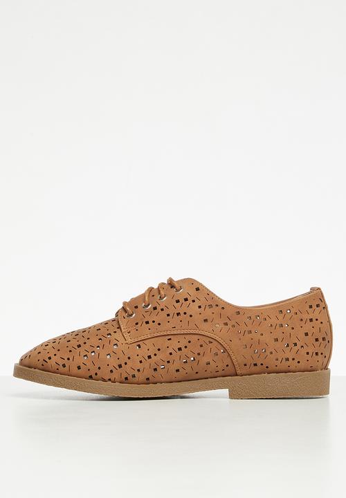 Viabeach - Vespa 13 brogue - tan