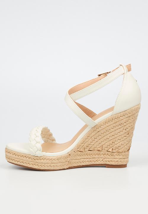 Miss Black - Adora 1 wedge heel - white
