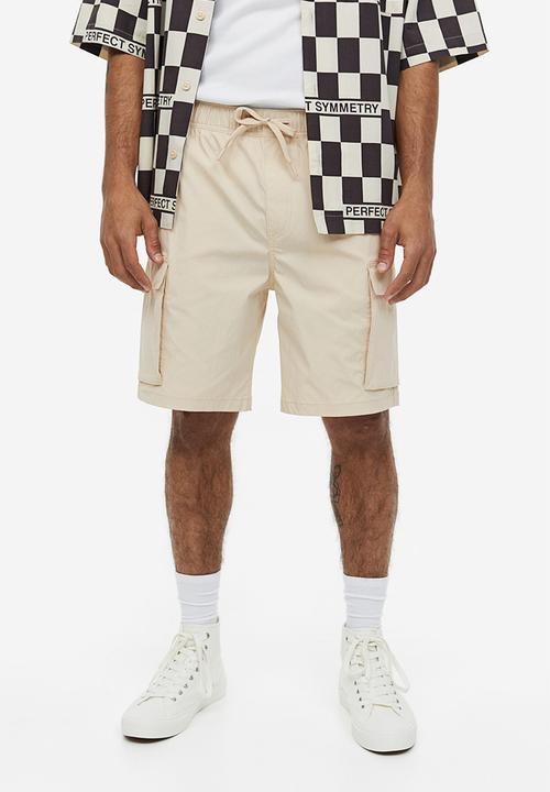 H&M - Regular fit nylon cargo shorts - beige