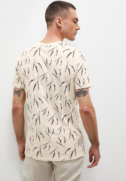 Superbalist - Feather print aop tee - ecru