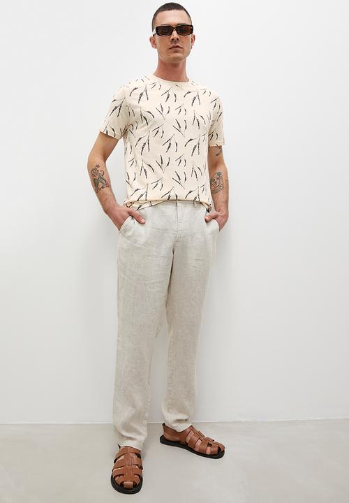 Superbalist - Feather print aop tee - ecru