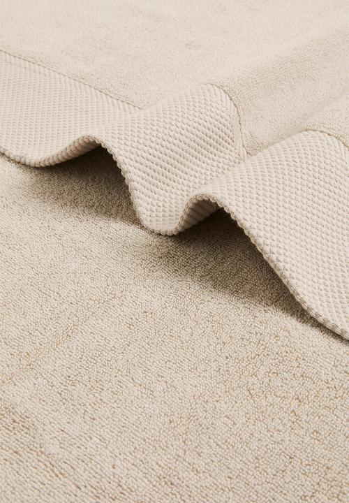 Hertex Haus - Luxor bath sheet - limestone