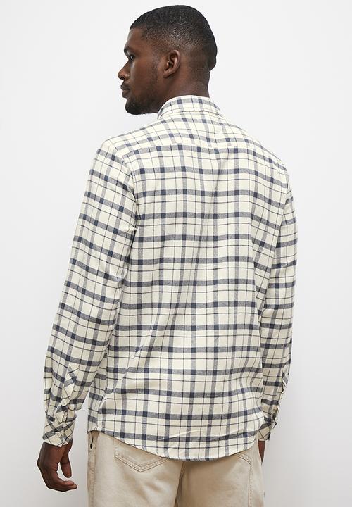 Lark & Crosse - Pocket detail long sleeve check shirt - white & navy 