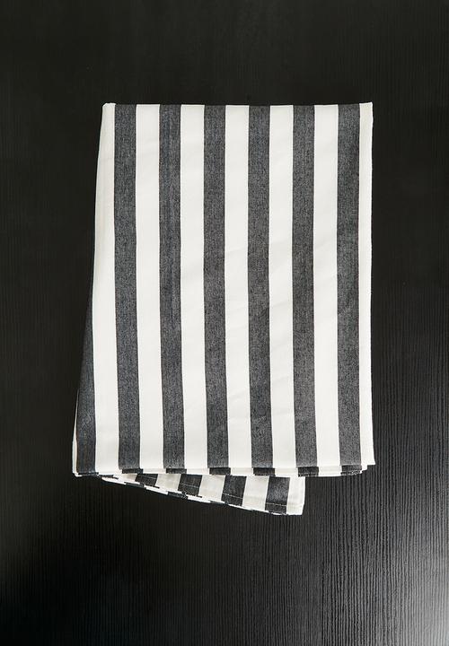 Hertex Haus - Straightaway Tablecloth - Black Sea