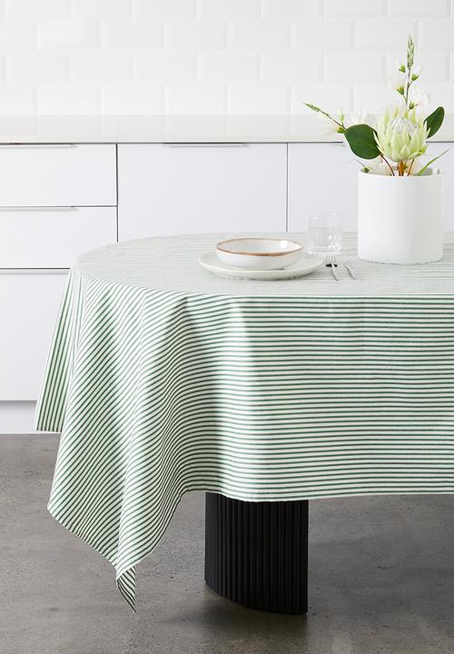 Pin Up Tablecloth - Irish