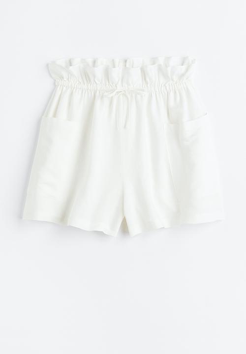 H&M - Paper bag shorts - white
